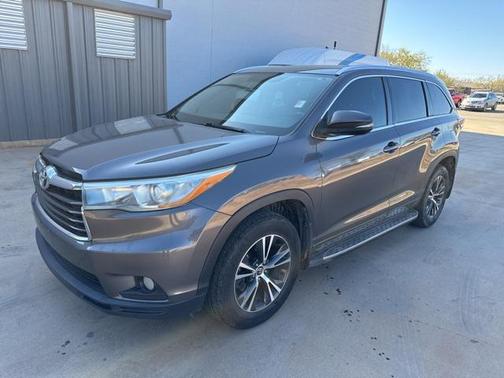 2016 Toyota Highlander XLE