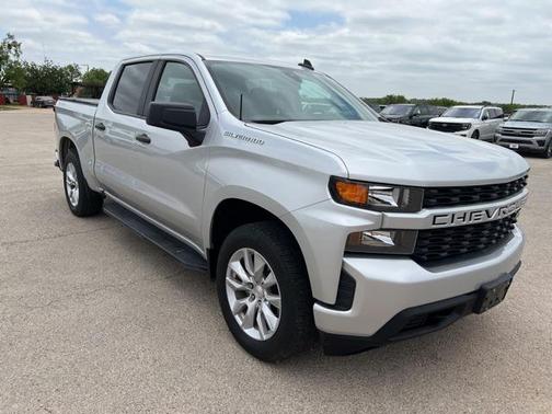 2022 Chevrolet Silverado 1500 Custom