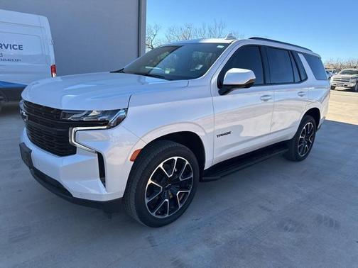 2023 Chevrolet Tahoe 4WD RST
