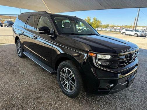 2025 Ford Expedition Max Active 4x2