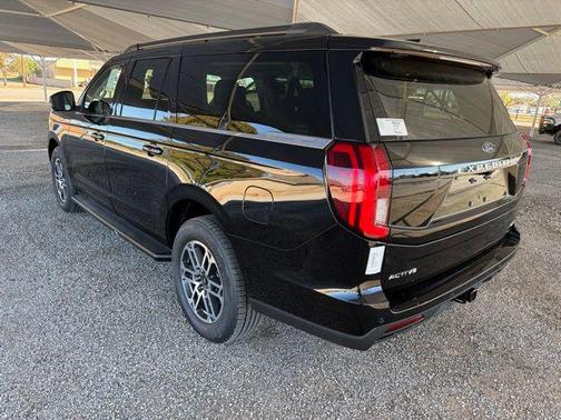 2025 Ford Expedition Max Active 4x2