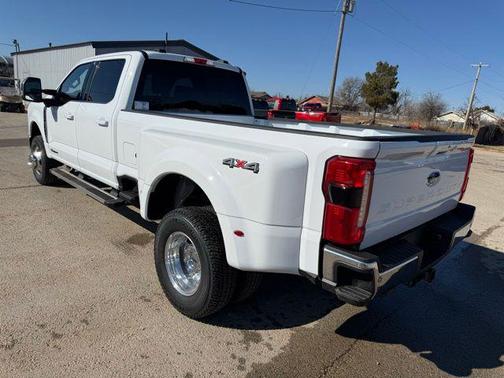 2026 Ford F-350 Lariat