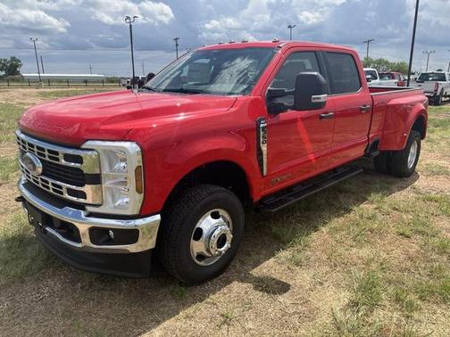 2025 Ford F-350 XLT