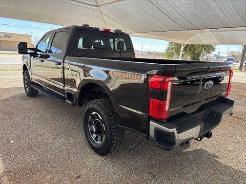 2023 Ford F-350 Lariat