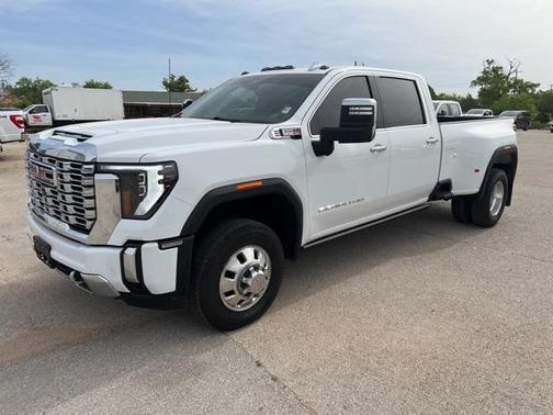 2024 GMC Sierra 3500 Denali