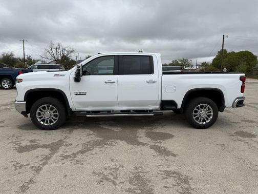 2025 Chevrolet Silverado 3500 LTZ