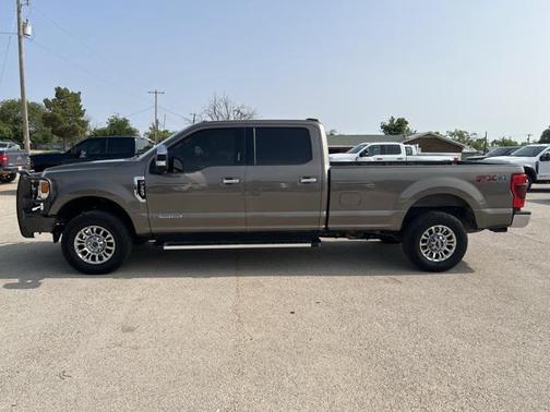 2022 Ford F-350 XLT