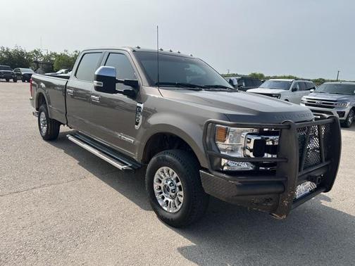 2022 Ford F-350 XLT
