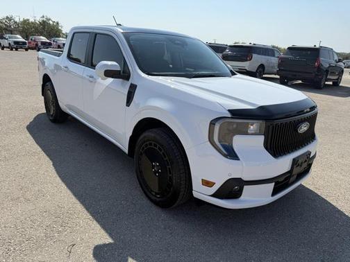 2025 Ford Maverick Lobo