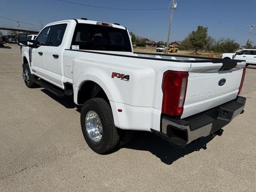 2026 Ford F-350 XLT