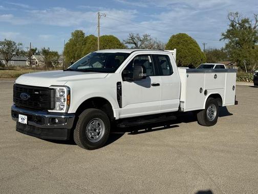 2026 Ford F-250 XL