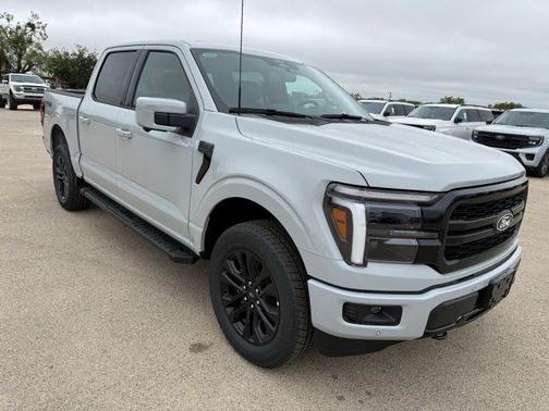 Avalanche 2026 Ford F-150 Lariat