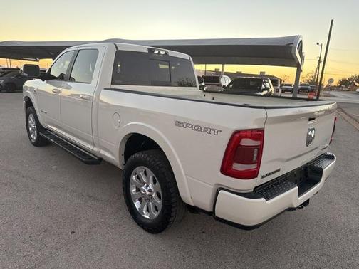 2021 RAM 2500 Laramie Crew Cab 4x4 6'4' Box