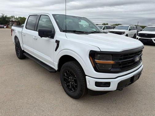 Oxford White 2026 Ford F-150 XLT