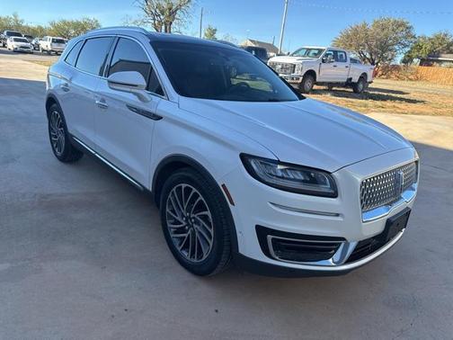 2019 Lincoln Nautilus Reserve