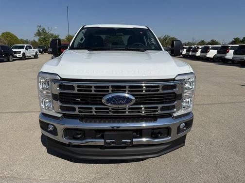 2026 Ford F-350 XLT
