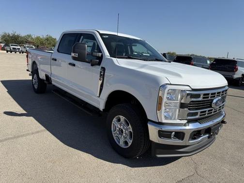 2026 Ford F-350 XLT