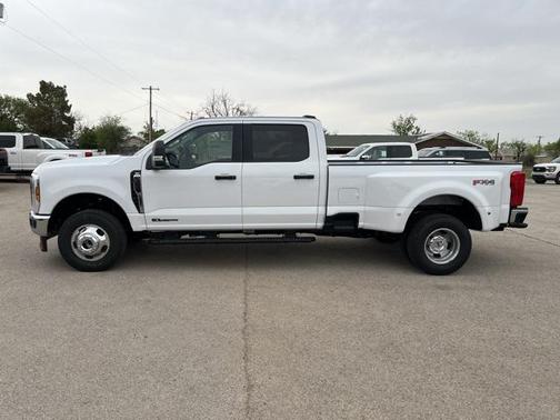 2025 Ford F-350 XLT