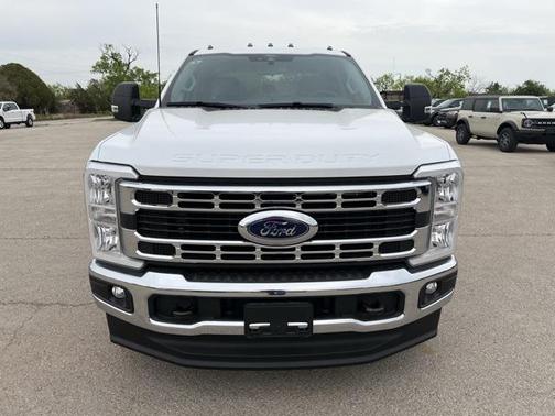 2025 Ford F-350 XLT