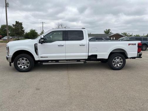 2025 Ford F-350 Lariat