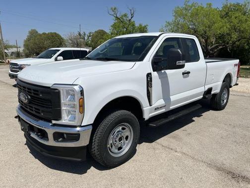 2025 Ford F-350 XL