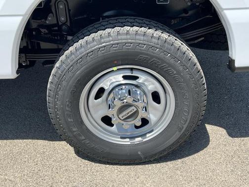 2025 Ford F-350 XL