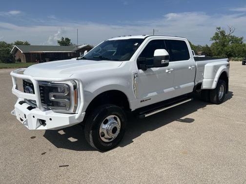 2023 Ford F-350 Lariat