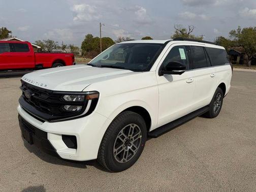 2025 Ford Expedition Max Active 4x2