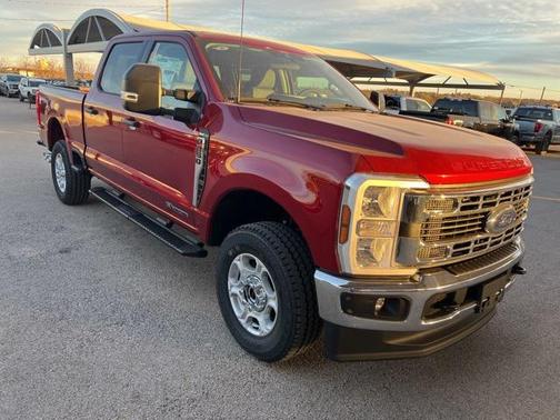 2025 Ford F-250 XLT