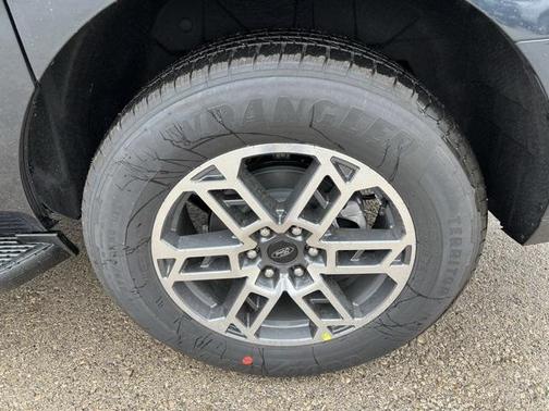 2025 Ford Expedition Max Active 4x2