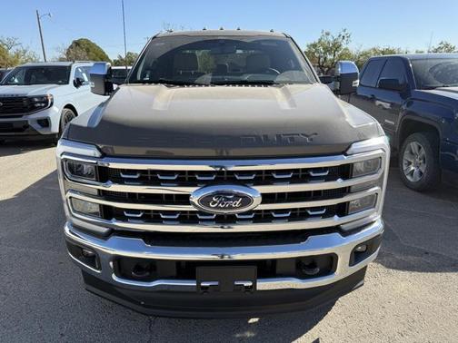 2026 Ford F-350 Lariat