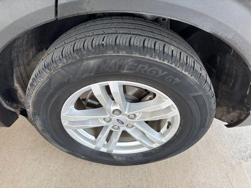 Carbonized Gray Metallic 2023 Ford Explorer XLT