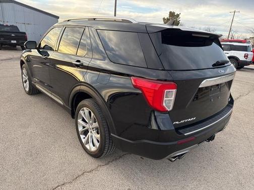 2021 Ford Explorer Platinum