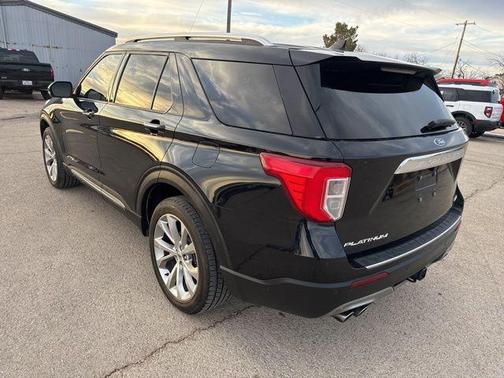 2021 Ford Explorer Platinum