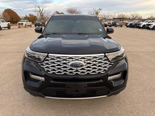 2021 Ford Explorer Platinum