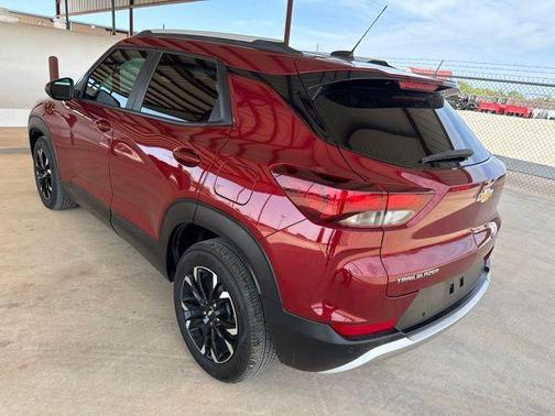 Crimson Metallic 2022 Chevrolet Trailblazer LT