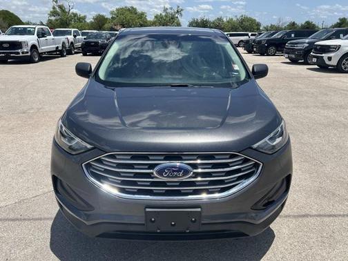 2020 Ford Edge SE