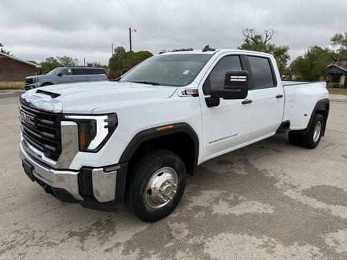 2024 GMC Sierra 3500 Base