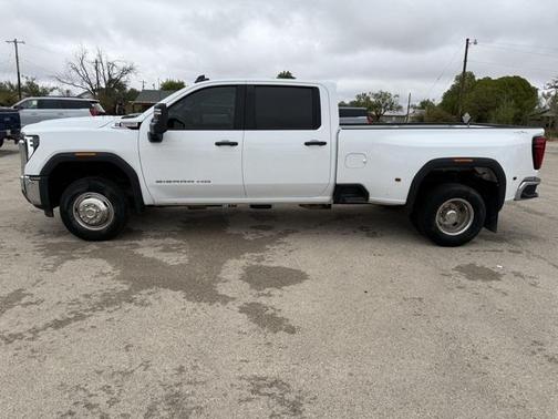 2024 GMC Sierra 3500 Base