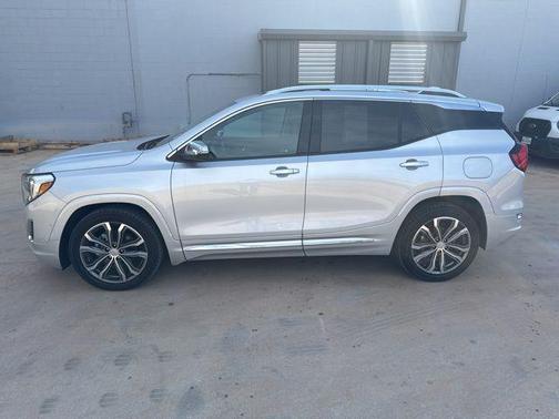 2021 GMC Terrain Denali