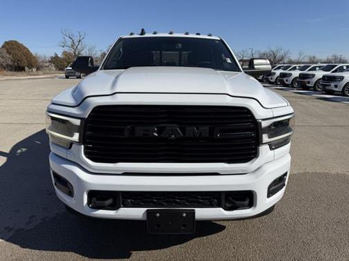 2022 RAM 2500 Laramie Crew Cab 4x4 6'4' Box