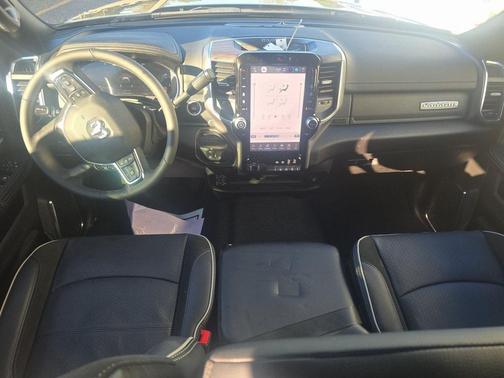 2026 RAM 2500 Laramie Crew Cab 4x4 6'4' Box