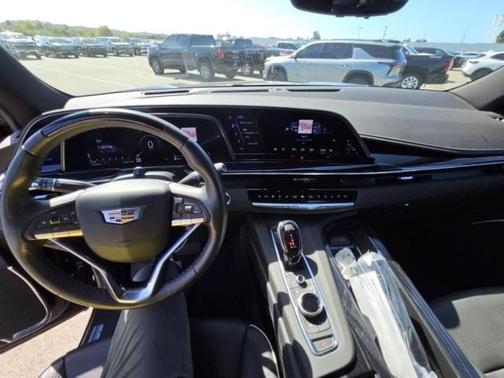 2024 Cadillac Escalade ESV Sport