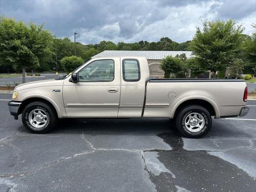 1997 Ford F-150 Lariat