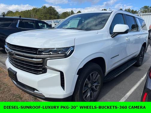 2023 Chevrolet Suburban LT