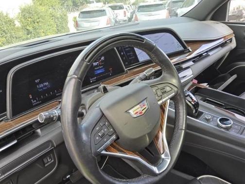 2022 Cadillac Escalade Premium Luxury