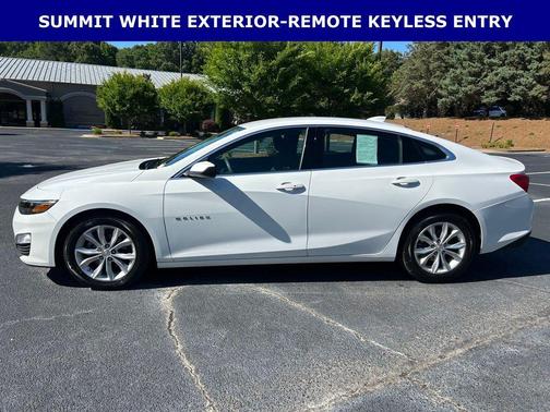 Summit White 2024 Chevrolet Malibu FWD 1LT