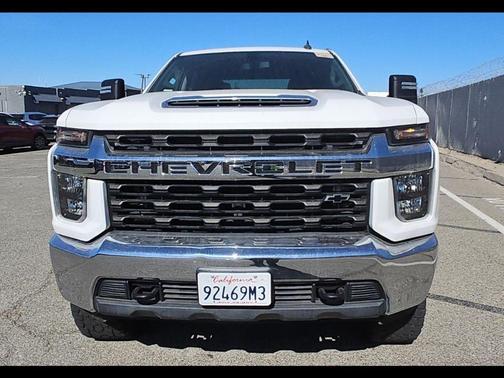 Summit White 2022 Chevrolet Silverado 2500 LT