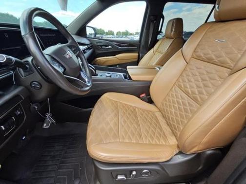 2021 Cadillac Escalade ESV Premium Luxury