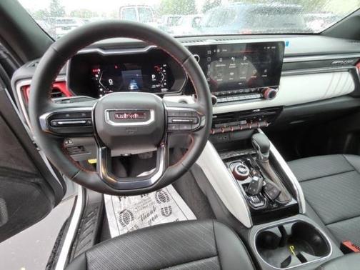 2024 GMC Canyon AT4X